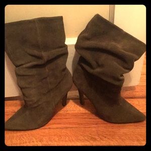 Aldo mid- calf faux suede boots